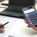 Jak zarządzać długiem: strategie spłaty i unikania pułapek